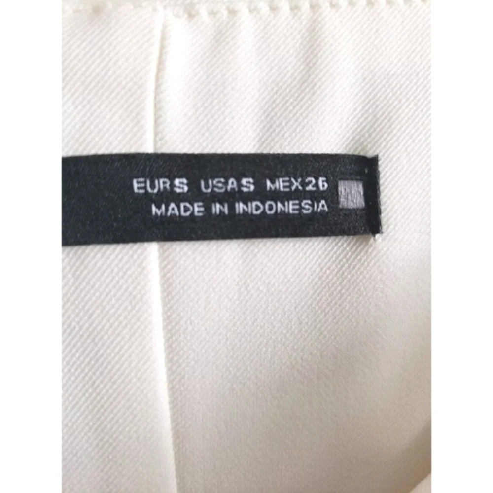 ZARA Jumpsuit Women's Small Cream Gold Buttons Belted Wide Leg Pockets N… - Picture 4 of 8